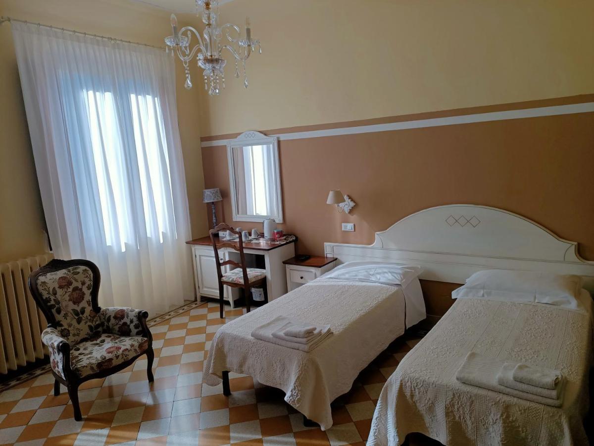 Guest House Domo Florenzia Exterior foto